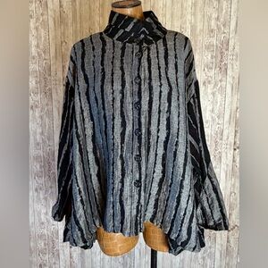 Dress To Kill Black Gray Striped Button-Front Standing Collar Tunic Blouse OS